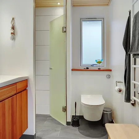 Wolfger - 350m From The Sea By Interhome