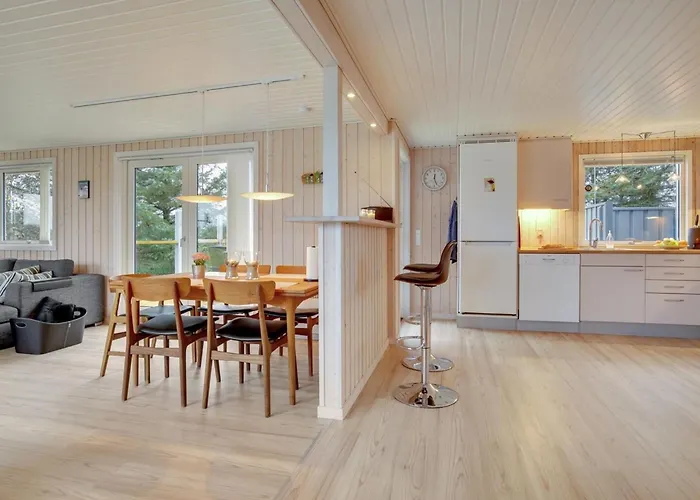 Wolfger - 350m From The Sea By Interhome Nyaraló *